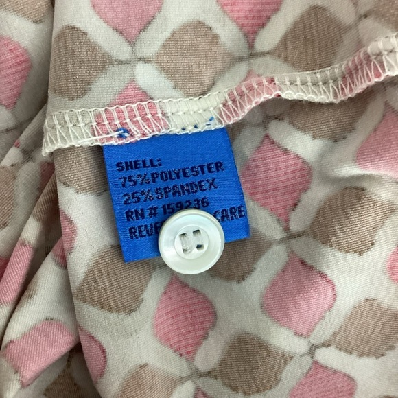 J.McLaughlin Viola Button Front Geometric Print Top Size Small - Picture 7 of 7